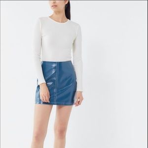 ☆ urban outfitters teal luna patent leather skirt
